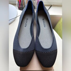 Rothy's Starling Navy and Black Knit Pointed Ballet Flats - NEW